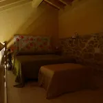 Kır Evi Rolisas *