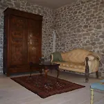 Rolisas Kır Evi