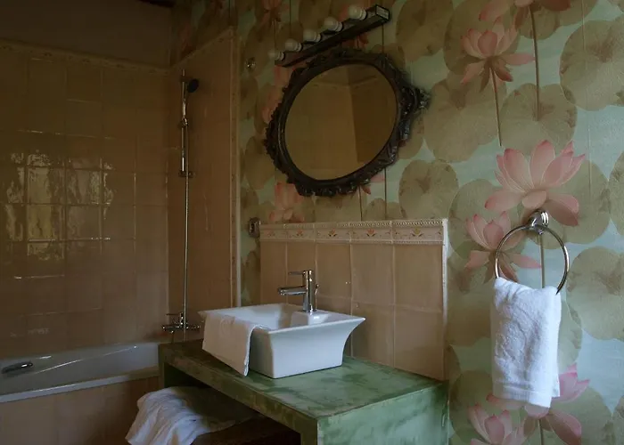 Rolisas Country house