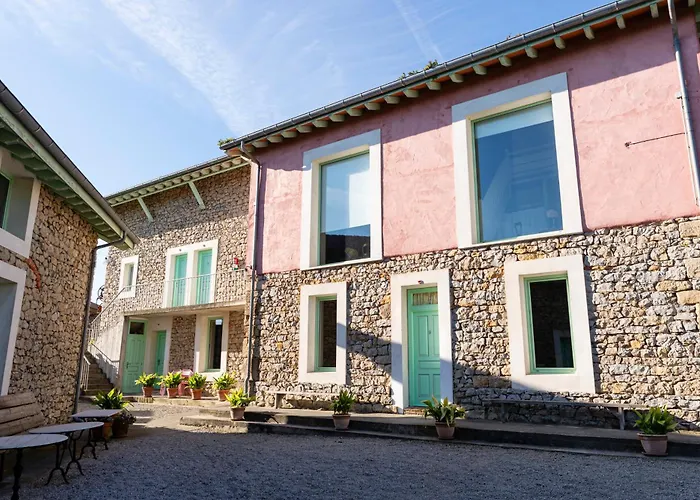 Rolisas Country house *